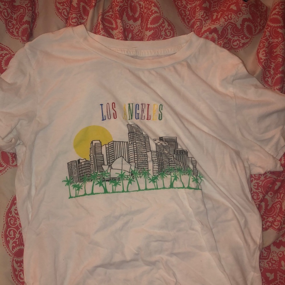 graphic t crop top